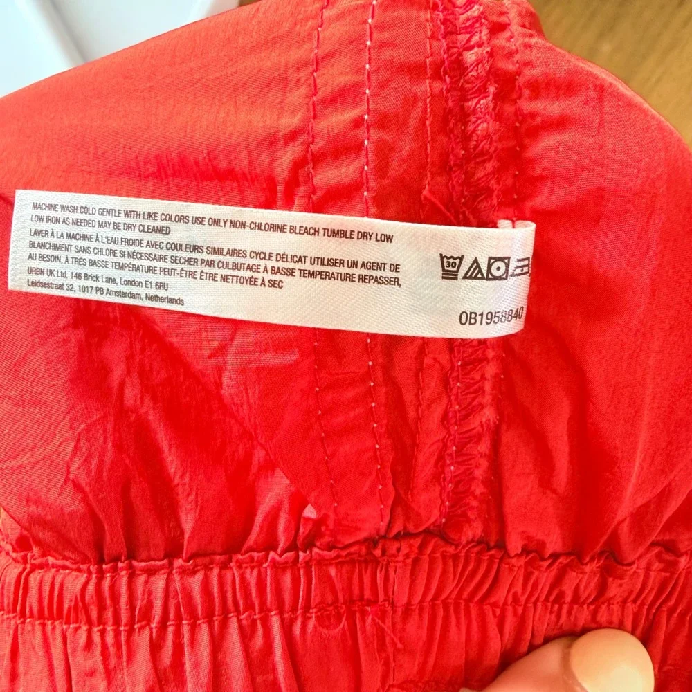 Daily Practice Anthropologie Red Parachute Bow Track Pants Women's Medium - Picture 7 of 9